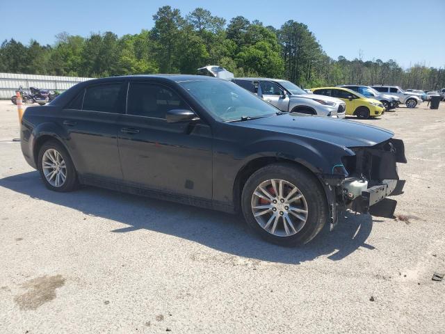  CHRYSLER 300 2018 Czarny