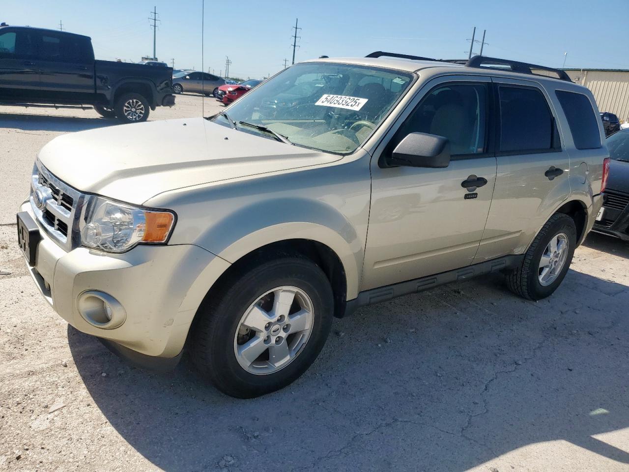 2010 Ford Escape Xlt for Sale in Haslet, TX - Minor Dent/Scratches