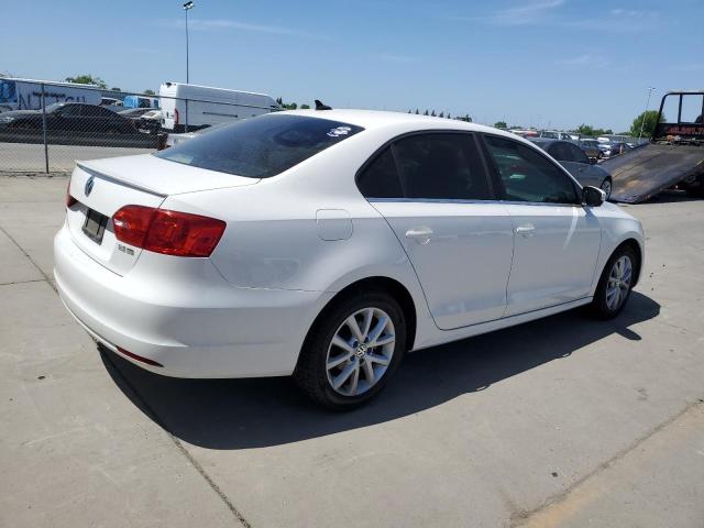  VOLKSWAGEN JETTA 2013 Белы