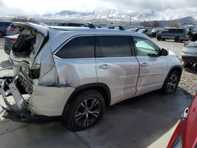 Parquets TOYOTA HIGHLANDER 2016 White