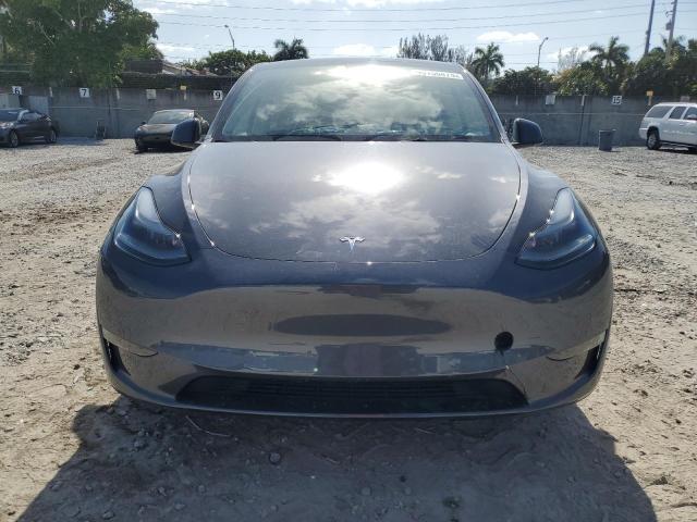  TESLA MODEL Y 2022 Szary