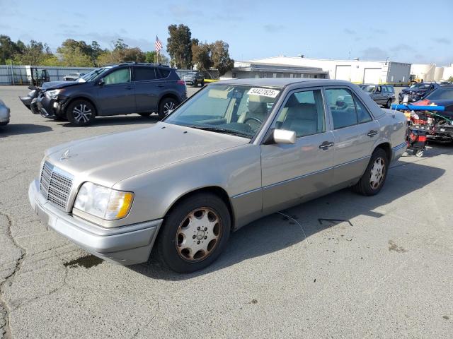 1994 Mercedes-Benz E 320