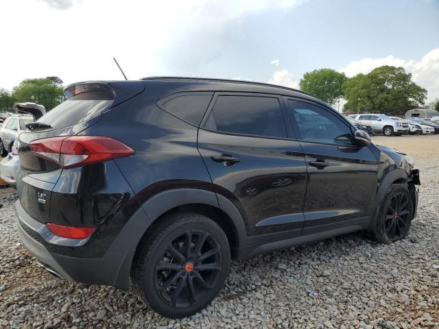  HYUNDAI TUCSON 2017 Czarny