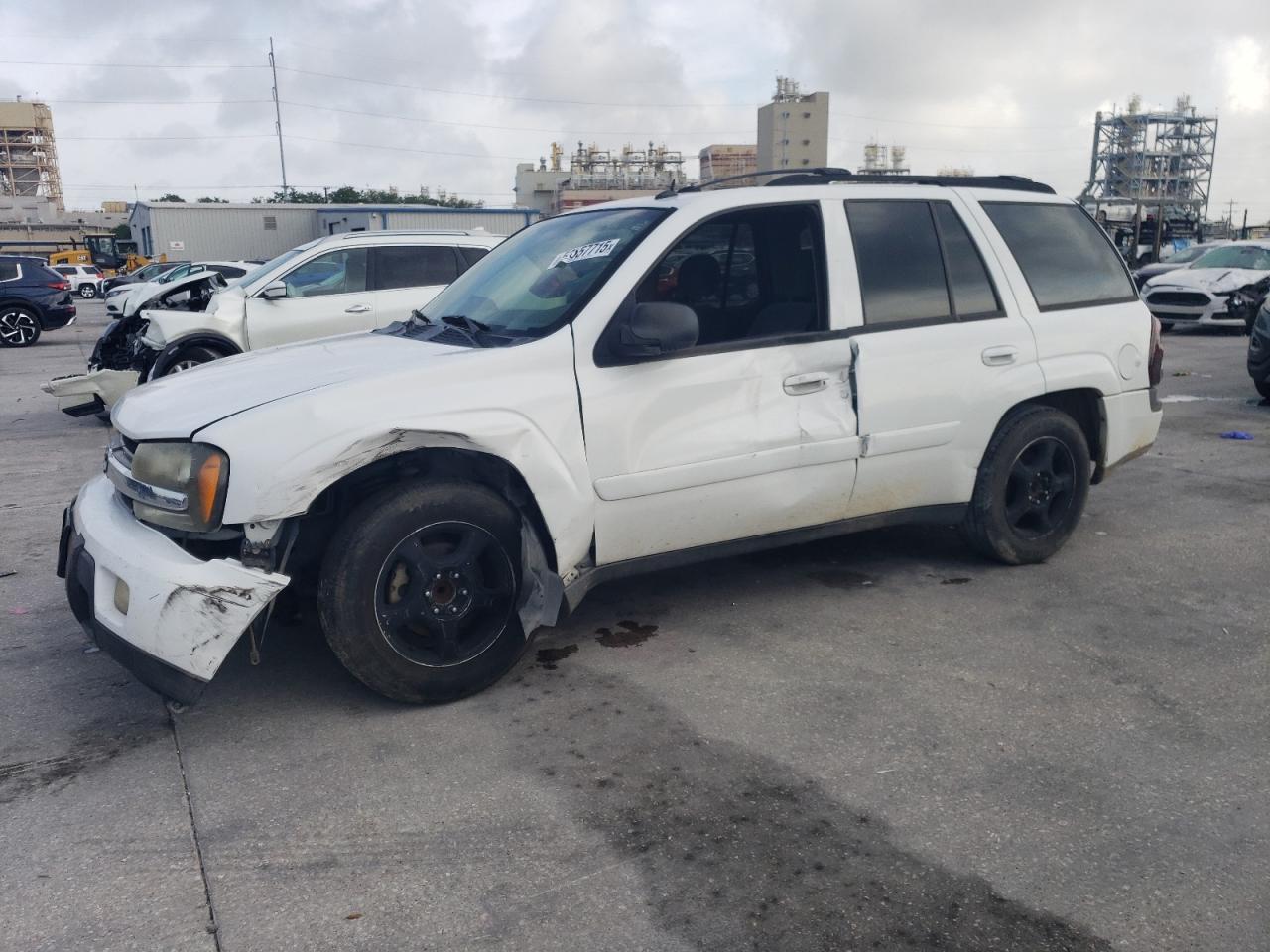 2005 Chevrolet Trailblazer Ls for Sale in New Orleans, LA - Front End