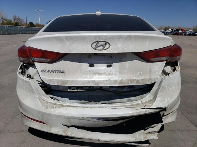  HYUNDAI ELANTRA 2018 Белый
