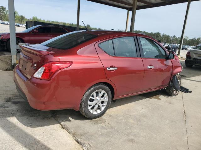  NISSAN VERSA 2018 Красный