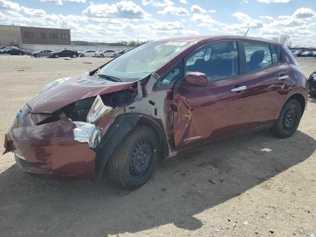 2017 Nissan Leaf S for Sale in Kansas City, KS - Front End