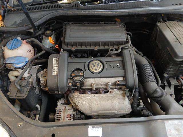 2006 VOLKSWAGEN GOLF S 80