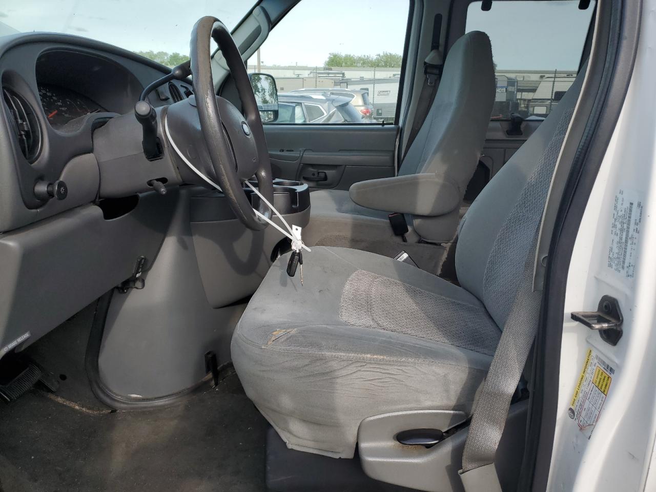 2006 Ford Econoline E350 Super Duty Wagon VIN: 1FBNE31L96HA61105 Lot: 51996365