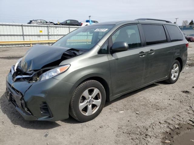 2019 Toyota Sienna Le