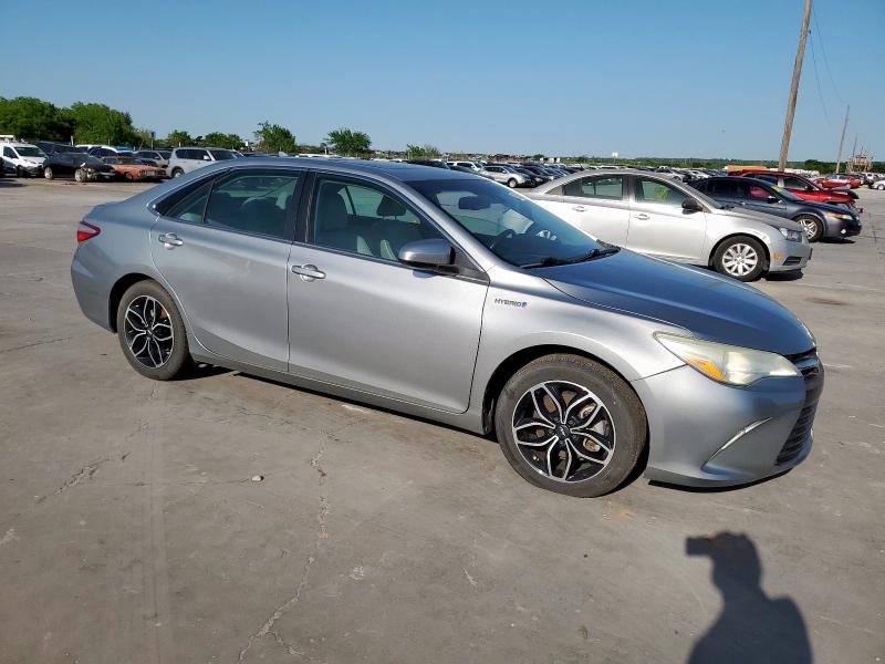 Седаны TOYOTA CAMRY 2016 Серебристый