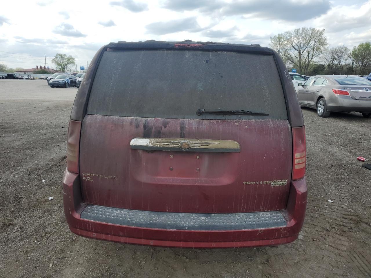 2010 Chrysler Town & Country Touring Plus VIN: 2A4RR8DX5AR360238 Lot: 53932585
