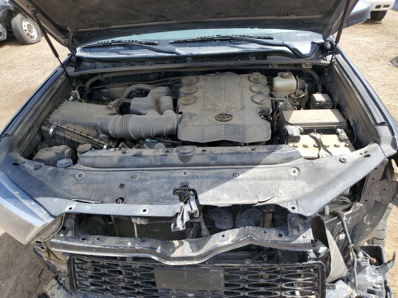 2022 Toyota 4Runner Sr5/Sr5 Premium VIN: JTEPU5JR1N6008136 Lot: 55226735