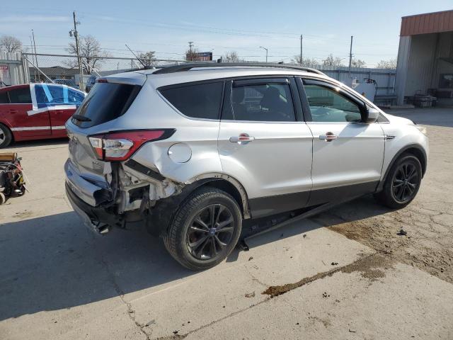  FORD ESCAPE 2018 Silver
