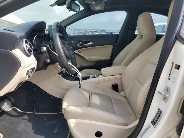  MERCEDES-BENZ CLA-CLASS 2018 Beige