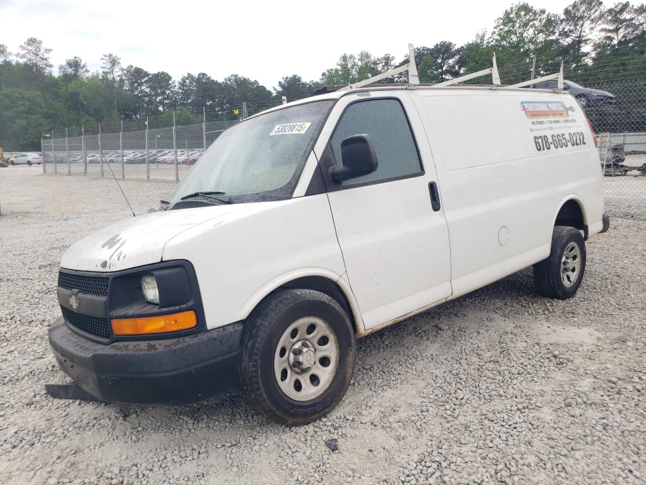 Ellenwood, GA에서 판매 중인 2010 Chevrolet Express G1500 - Undercarriage