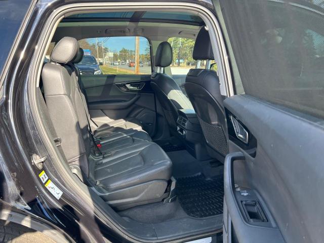 Parquets AUDI Q7 2017 Czarny