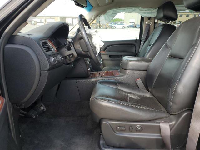 CHEVROLET TAHOE 2013 Чорний