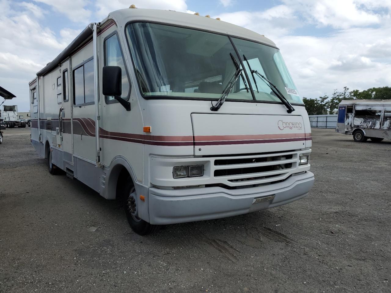 1992 Ford F530 Super Duty en Venta en Bakersfield, CA - Minor Dent/Scratches