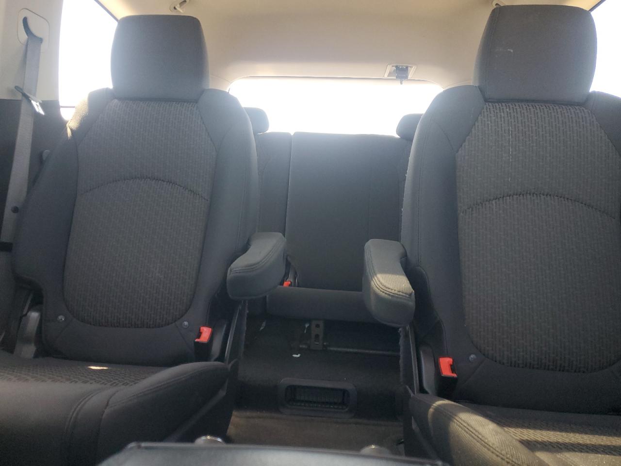 2011 Chevrolet Traverse Lt VIN: 1GNKRJEDXBJ396040 Lot: 52734835