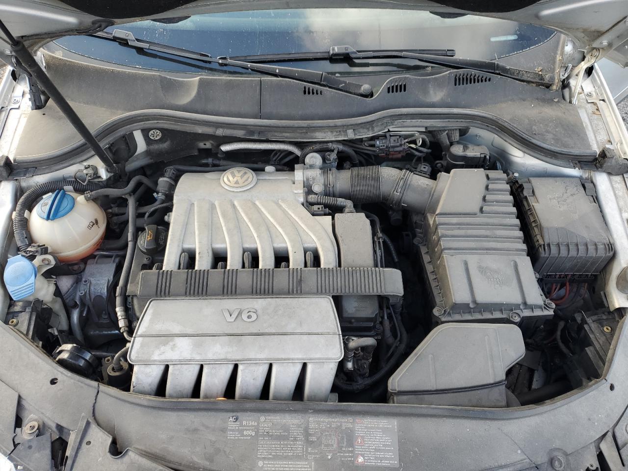 2006 Volkswagen Passat 3.6L 4Motion Luxury VIN: WVWFU73C56P163448 Lot: 52115745