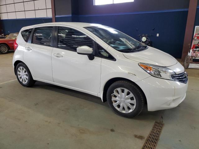 Хетчбеки NISSAN VERSA 2016 Білий