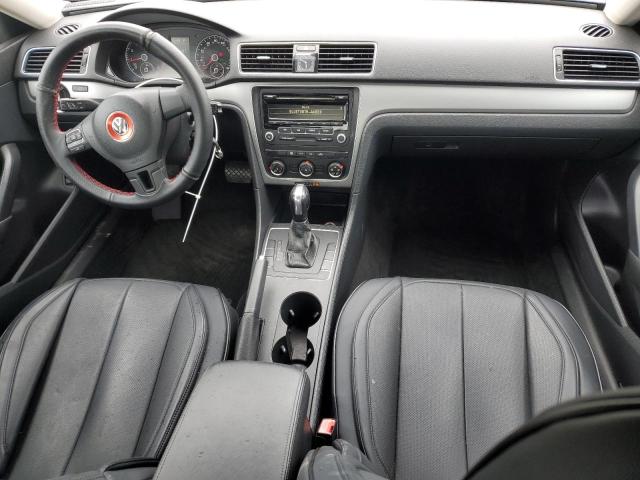  VOLKSWAGEN PASSAT 2013 Czarny