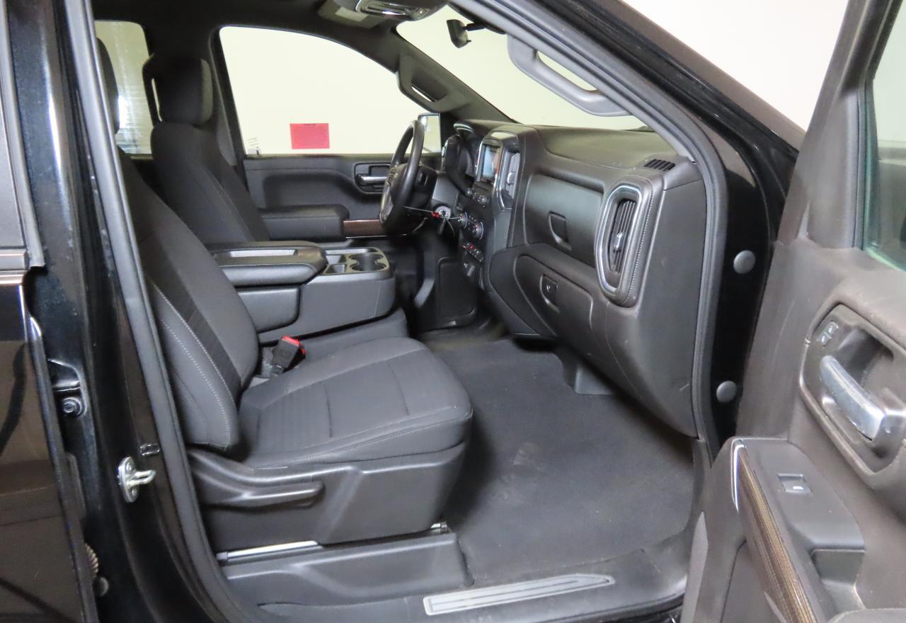 2020 Chevrolet Silverado - Image 5