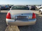 2010 Lincoln Town Car Signature Limited იყიდება Houston-ში, TX - Front End