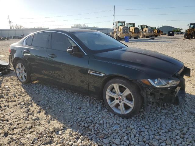  JAGUAR XE 2017 Черный