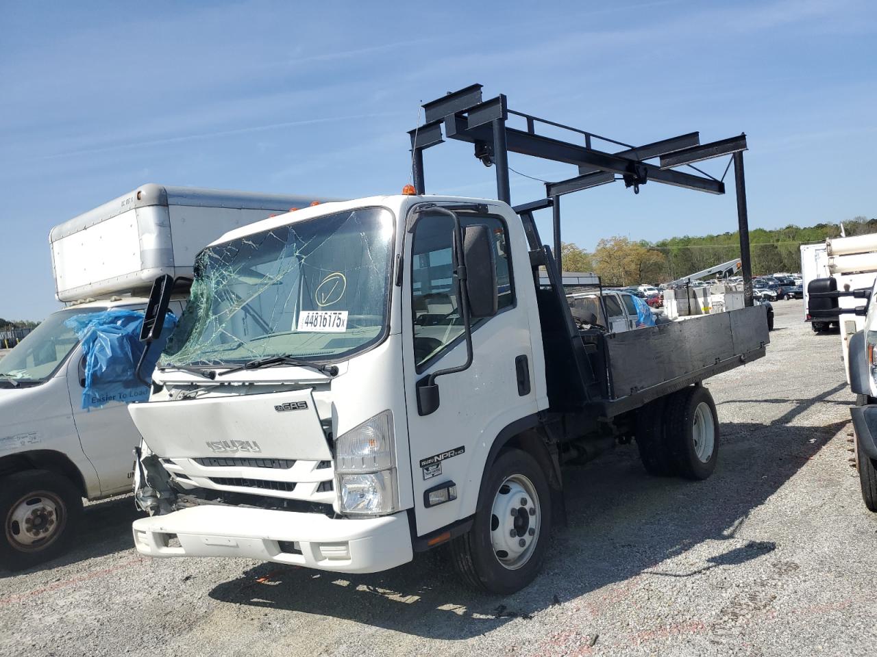 2017 Isuzu Npr Hd продається в Loganville, GA - All Over