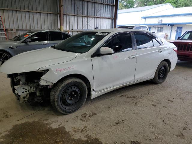 TOYOTA CAMRY 2017 Белы