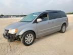2016 Chrysler Town & Country Touring იყიდება San Antonio-ში, TX - Front End