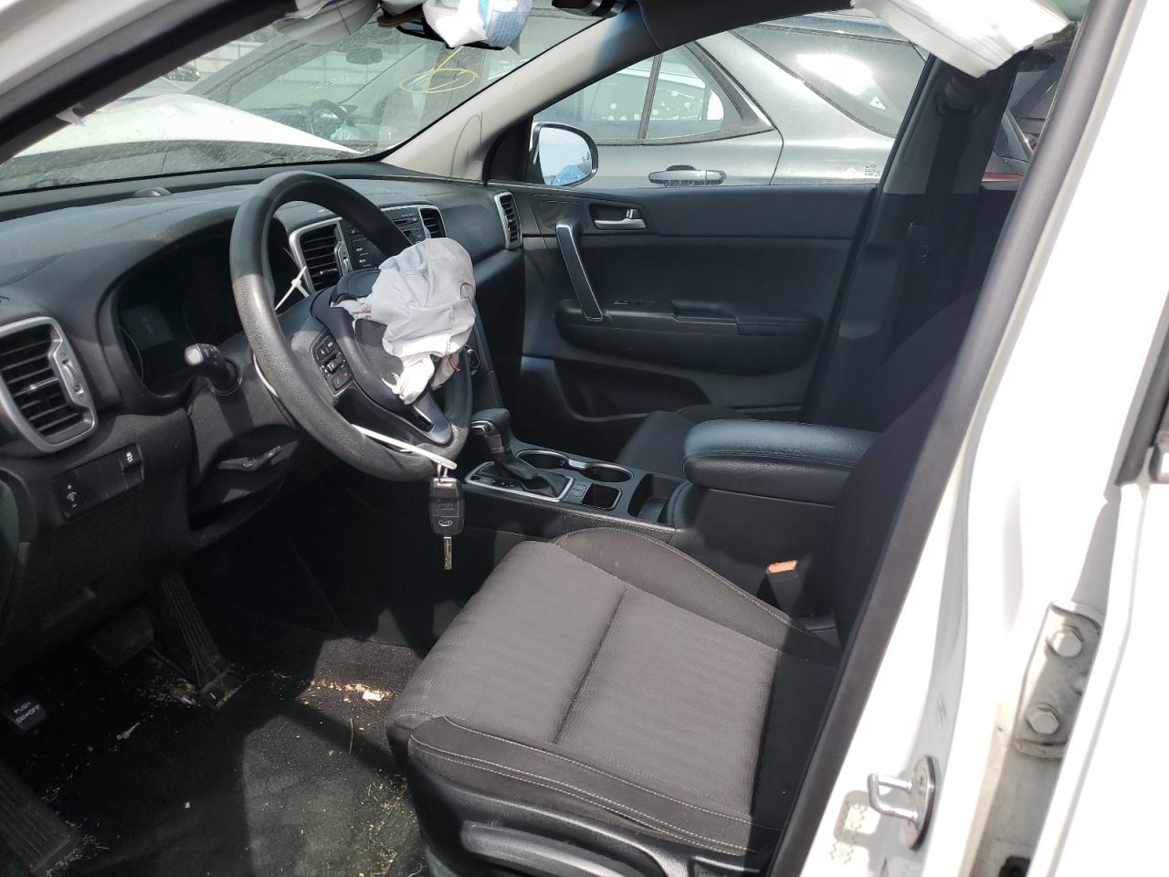 KNDPM3AC8H7122850 2017 Kia Sportage Lx