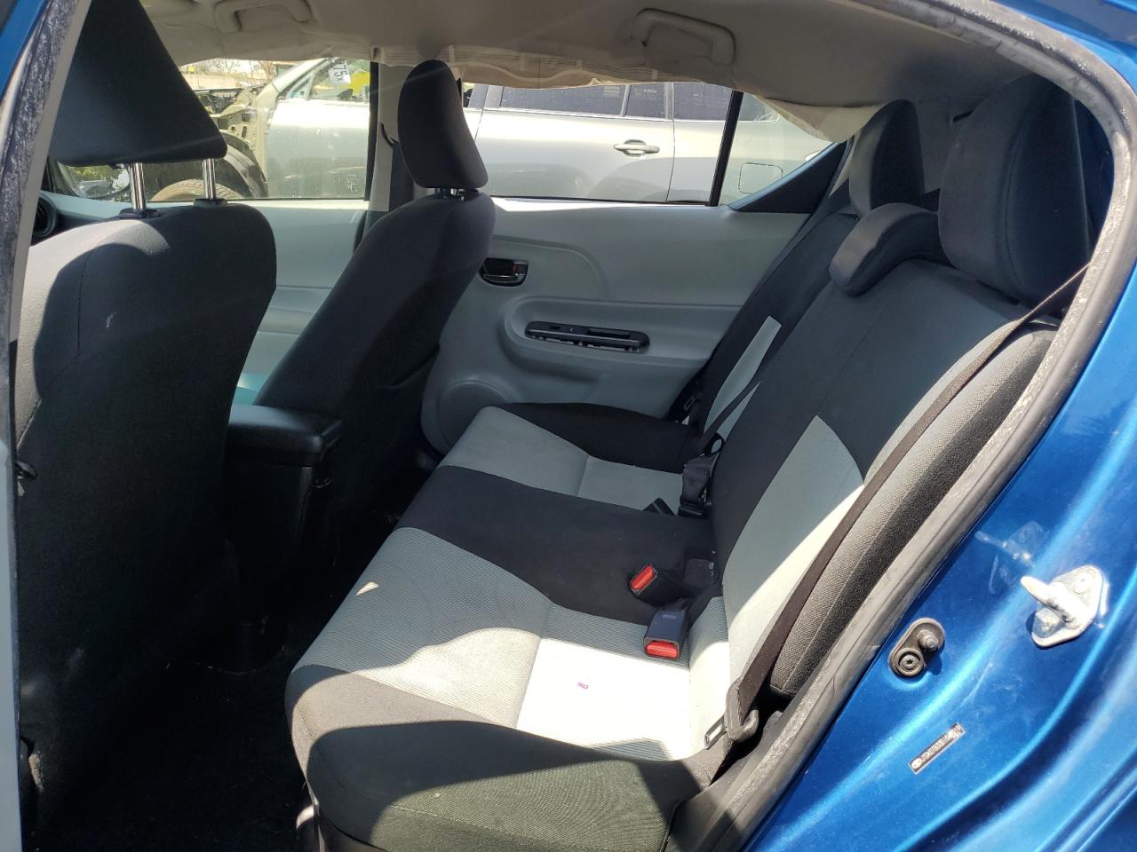 2013 Toyota Prius C VIN: JTDKDTB33D1547219 Lot: 54197665