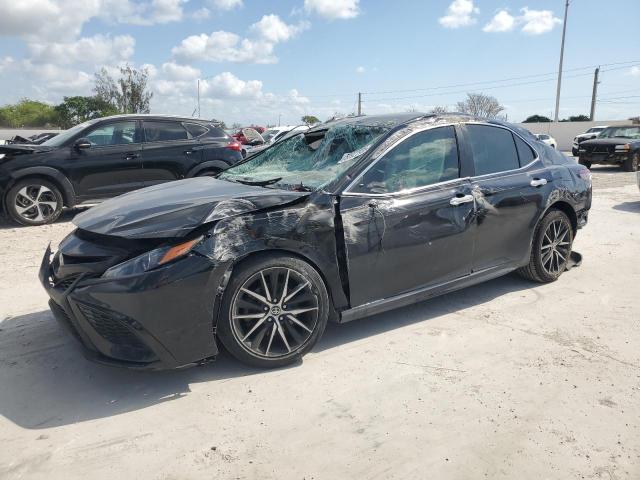  TOYOTA CAMRY 2021 Czarny
