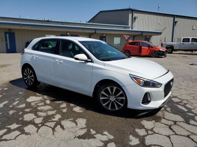  HYUNDAI ELANTRA 2020 Белый