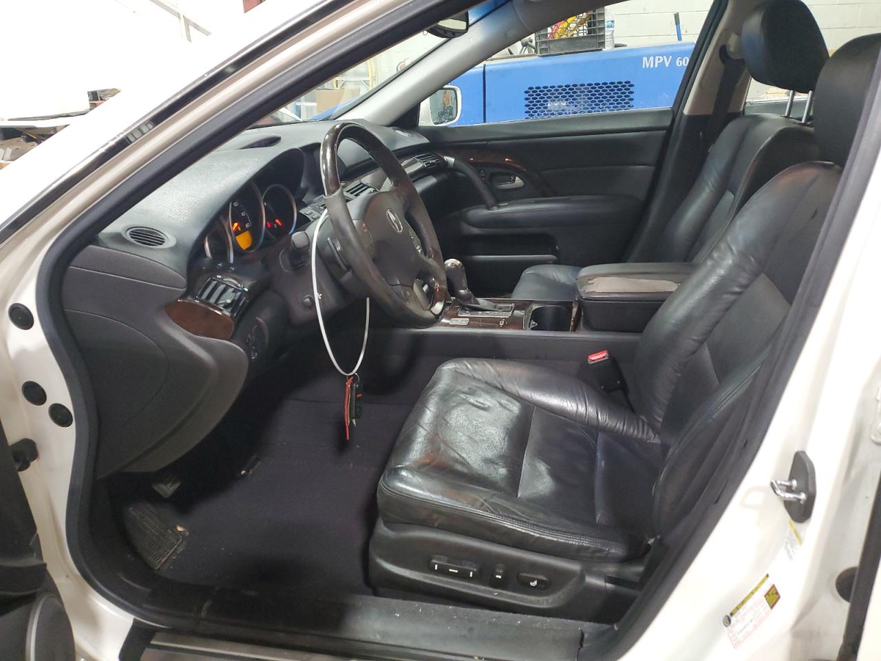 2011 Acura Rl VIN: JH4KB2F62BC000219 Lot: 52170875