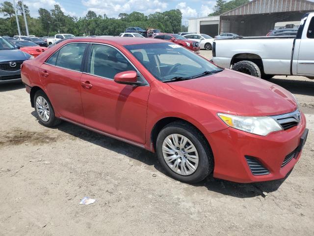 Sedans TOYOTA CAMRY 2013 Czerwony