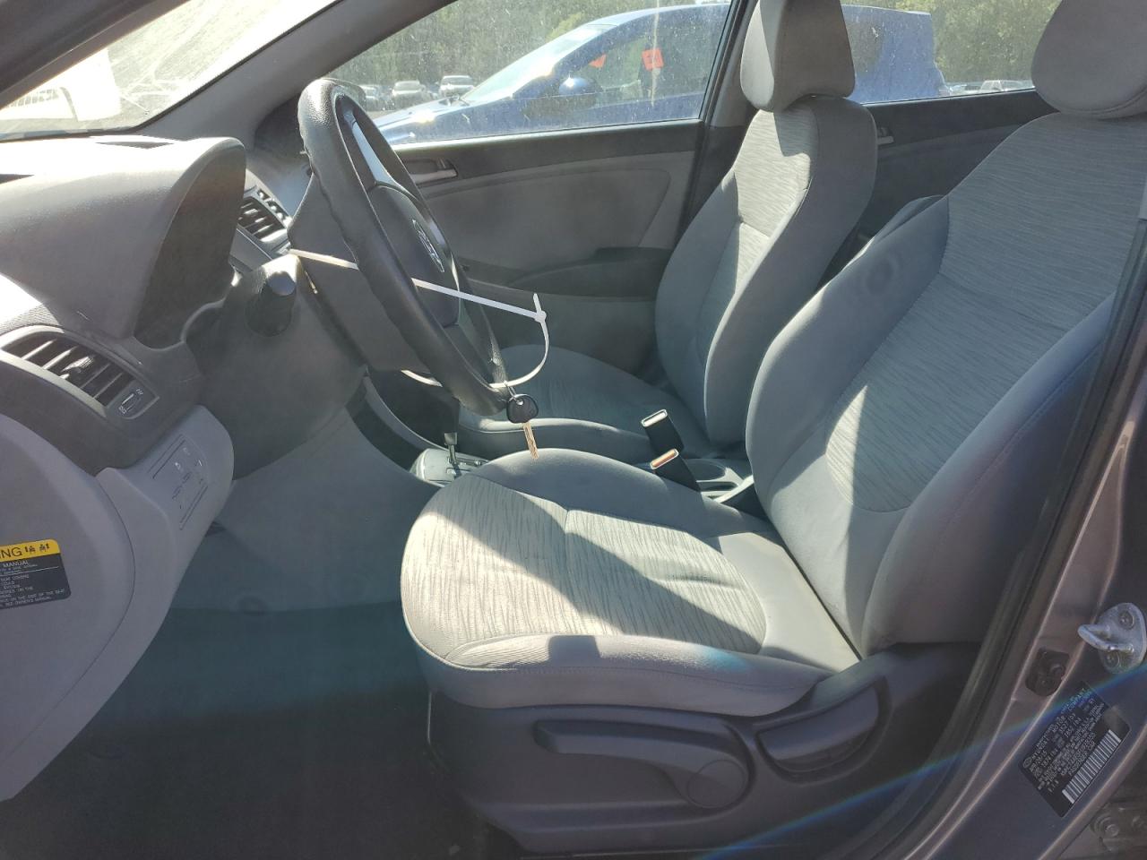2015 Hyundai Accent Gls VIN: KMHCT4AE3FU928355 Lot: 53346775