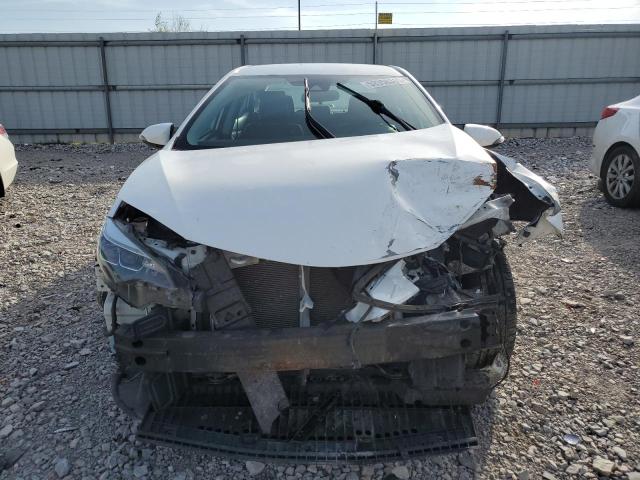  TOYOTA COROLLA 2017 Biały