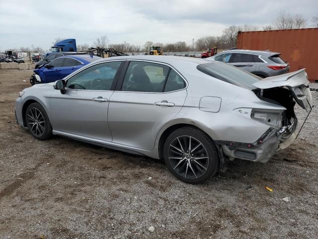  TOYOTA CAMRY 2021 Серебристый