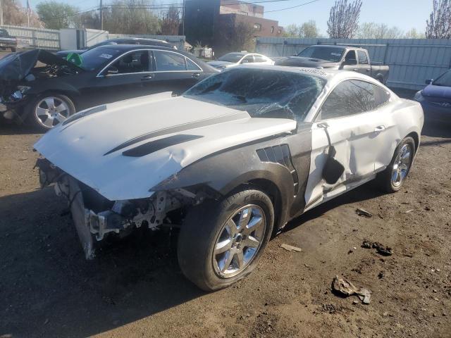 Coupet FORD MUSTANG 2017 White