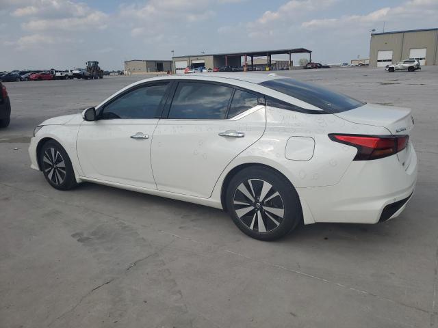  NISSAN ALTIMA 2019 Белы