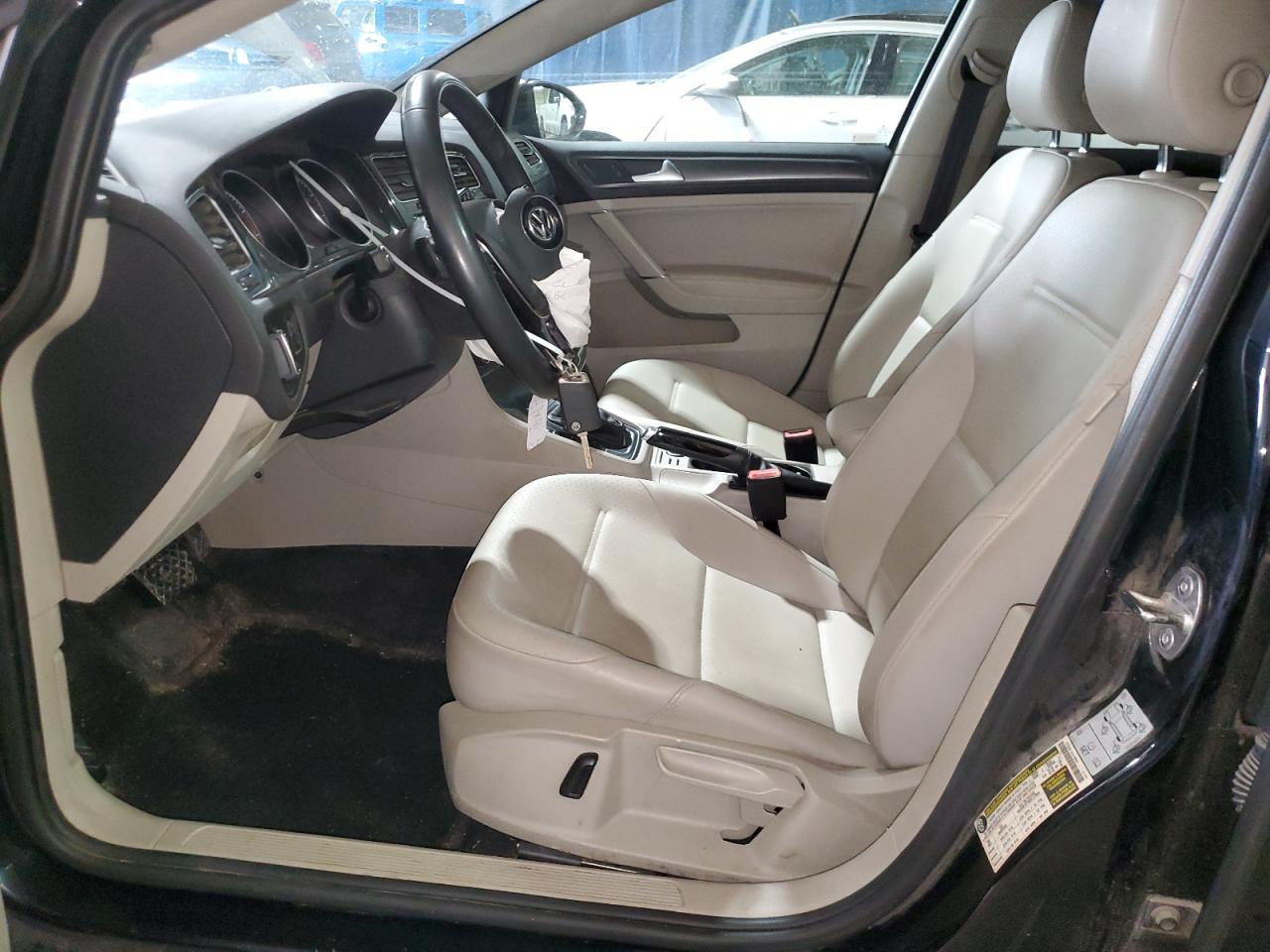 2020 Volkswagen Golf VIN: 3VWG57AU7LM001557 Lot: 52040115