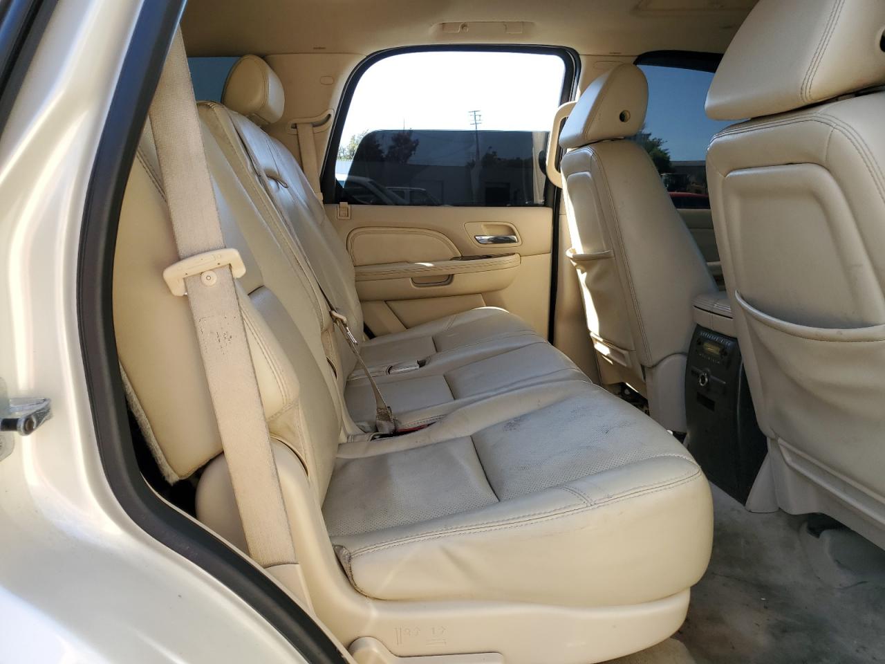 2007 Cadillac Escalade Luxury VIN: 1GYFK63847R139654 Lot: 54367485