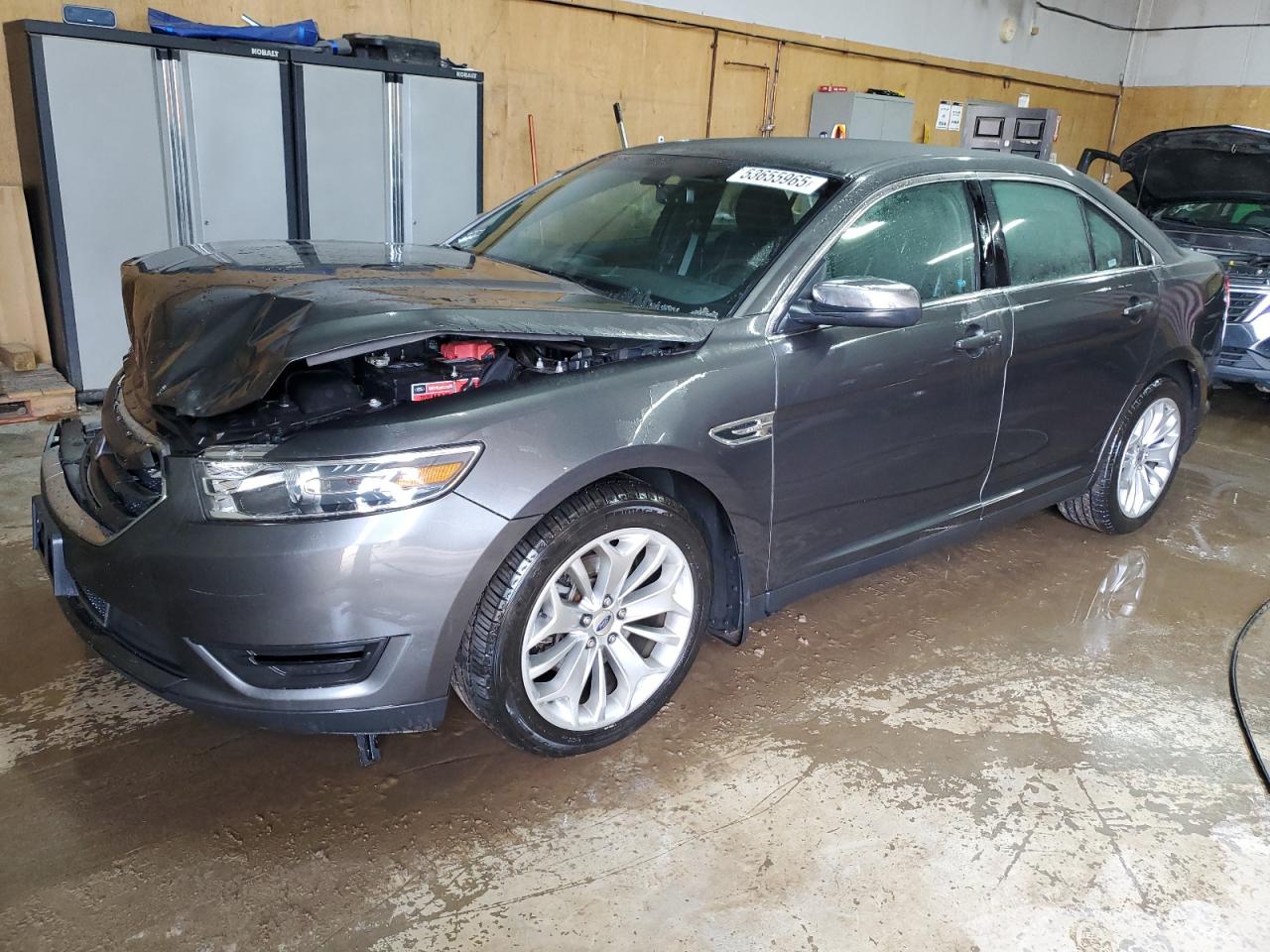 2016 Ford Taurus Limited for Sale in Kincheloe, MI - Front End
