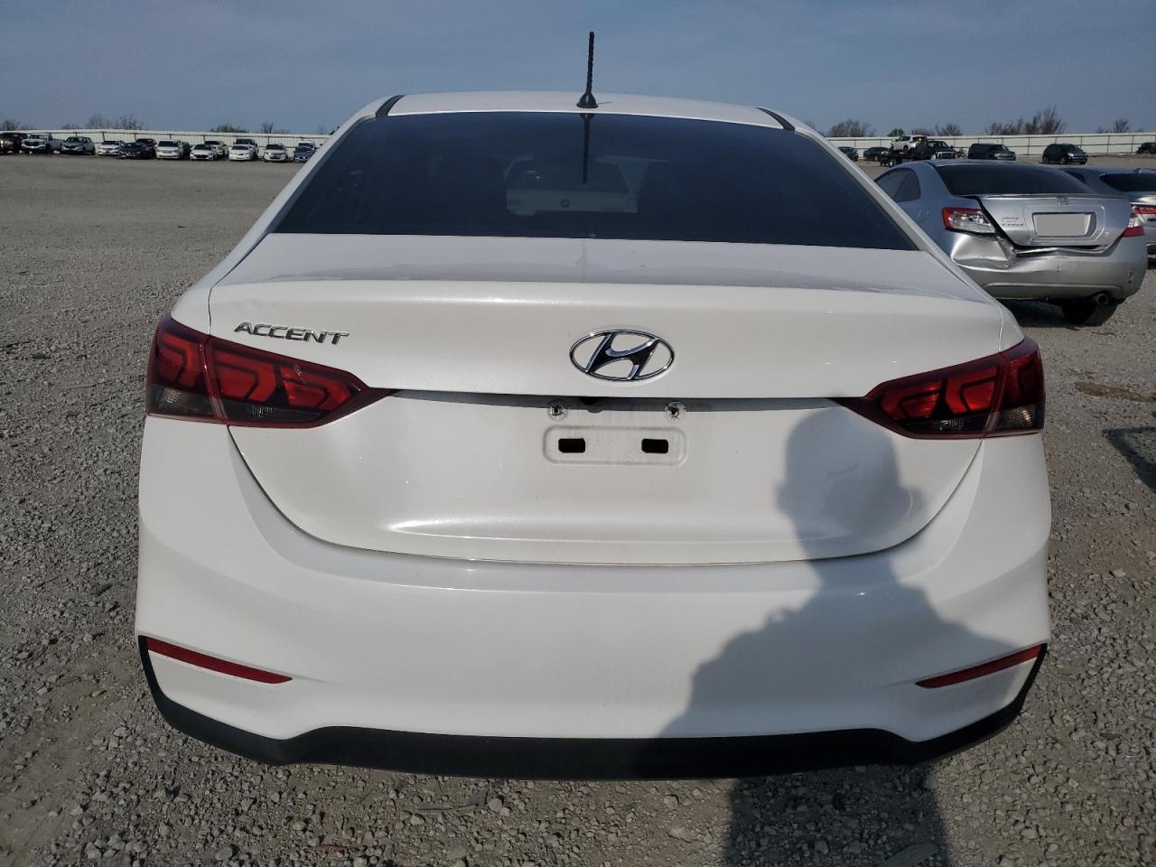 2019 Hyundai Accent Se VIN: 3KPC24A35KE054086 Lot: 52924425