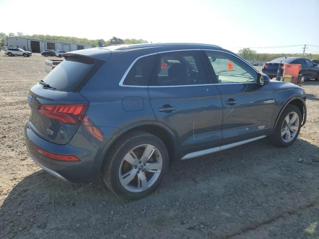  AUDI Q5 2018 Синій