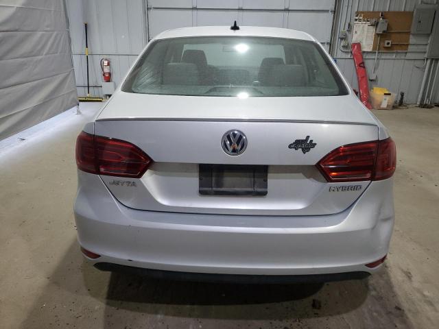  VOLKSWAGEN JETTA 2013 Серебристый